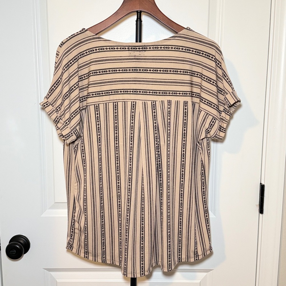 Flower & Feather Women 3XL Tan Black Stripe Zip Neck Short Sleeve Boho Blouse - Picture 2 of 6